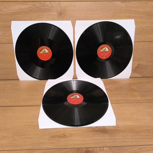 His masters voice - his,