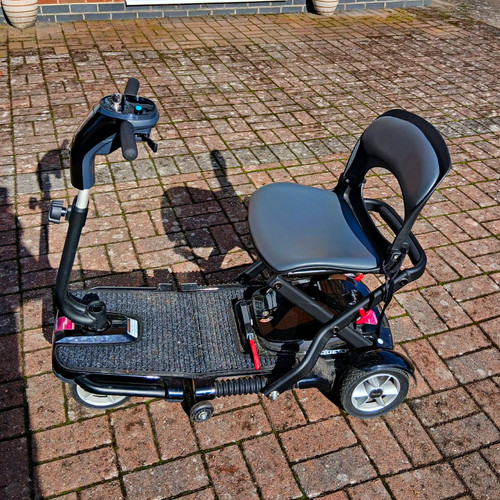 Pride foldable mobility