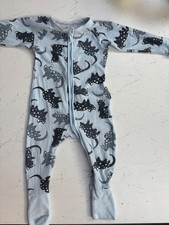 Bonds light blue with spotted