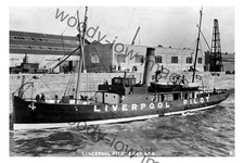 pt2575 - Lancs. - Steam Pilot Boat No.4 patrols Liverpool Docks - print 6x4