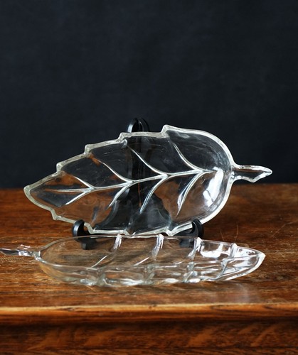 Set glass leaf dishes - set, of