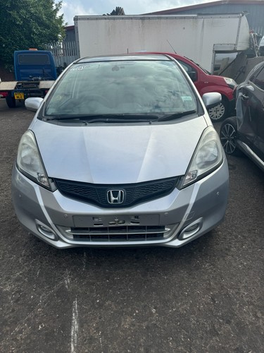 Breaking 2014 honda - honda, jazz