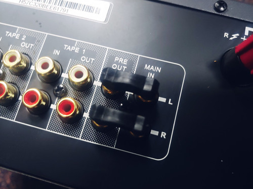 Nad 320bee amp - pre, in