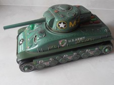 LARGE BATTERY OPERATED SHERMAN