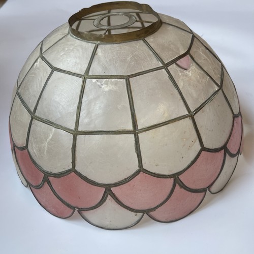 Large vintage capiz - large, pink