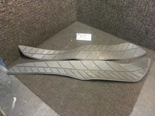 Suzuki UC125 Epicuro 2001 Front Floor Foot Rubber Grip Mats 10/22
