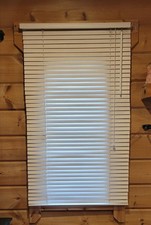 2 x IKEA Lindmon White Wooden Venetian Blind 60cm x 155cm, used.
