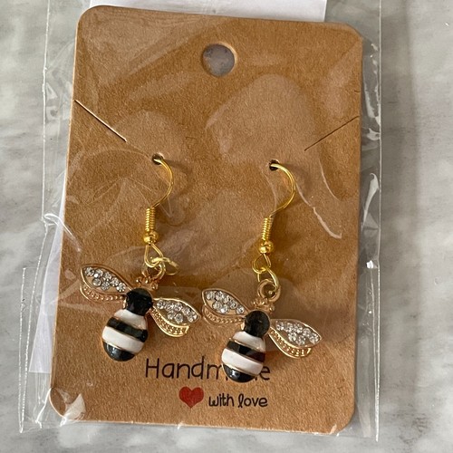 Pocket hug handmade earrings - pocket,