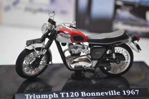Ixo atlas 1967 triumph - atlas,