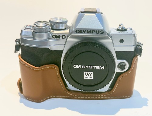 Olympus m10 mark iv - om-d, e-m10