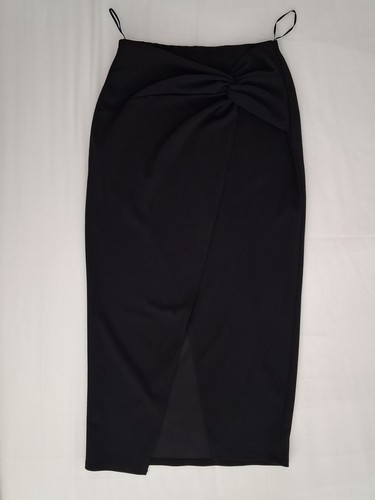 Lipsy black calf length pull - black,