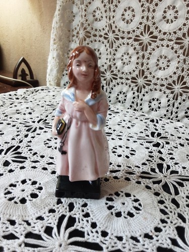 Royal doulton dickens figurine - doulton,