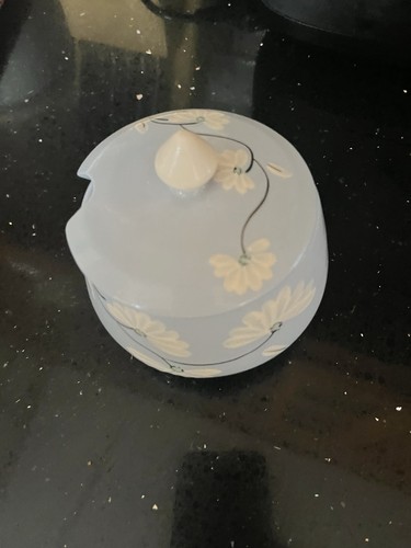 Daisy print sugar bowl - daisy,