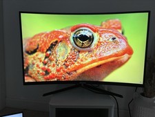 electriQ 32" 4K UHD HDR Curved Monitor