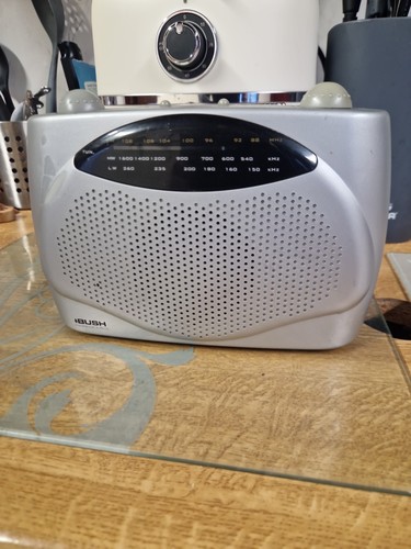 Bush kitchen radio - kitchen, fm