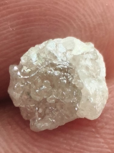 Natural rough loose - 2.25, ct