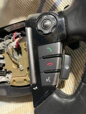 HEATED land rover discovery