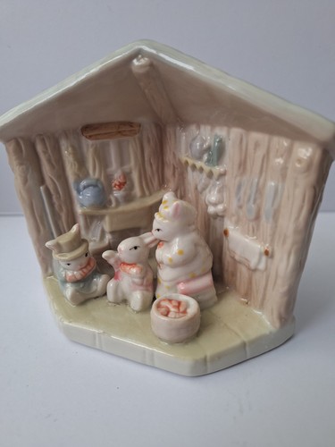 Vintage country cottage house - vintage,