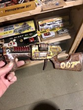 Vintage Tada  Atom  James Bond