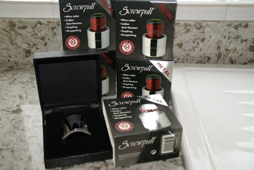 Screwpull metal wine collar - metal,