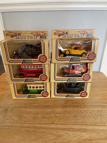 Dinky toys old vintage - dinky, classic