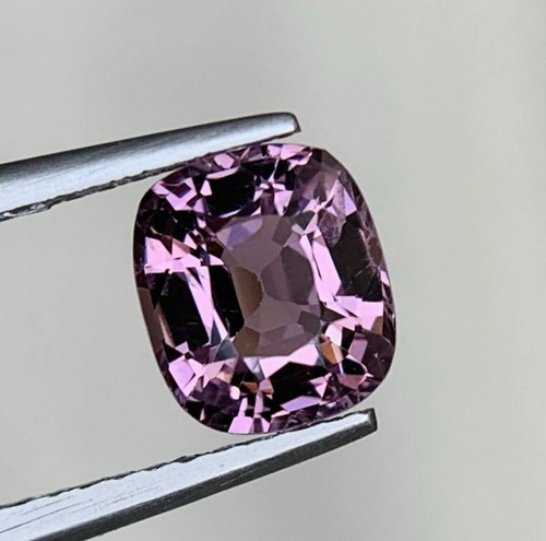 Natural pink spinel - natural,