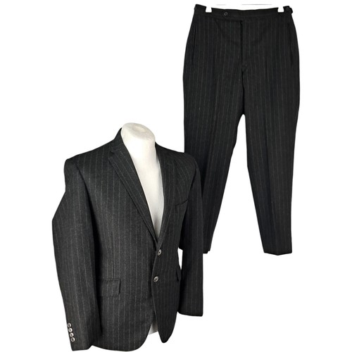 Holland sherry suit small - holland,