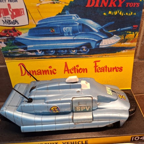 Dinky 104 spv captain scarlet - 104,