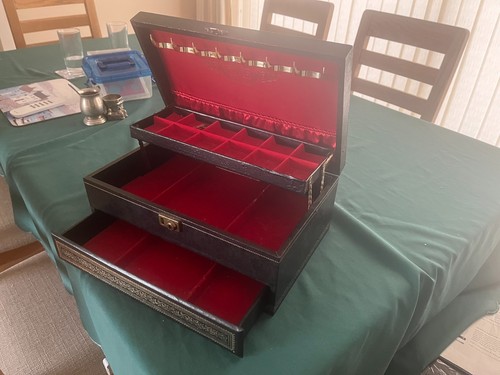 Jewellery box - jewellery,