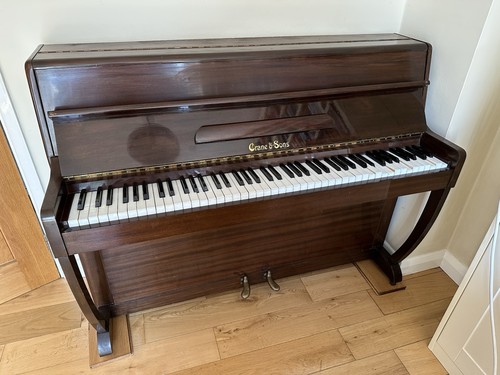 Piano stool - piano,