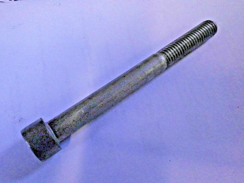 Ss108801l plenum chamber - plenum, bolt