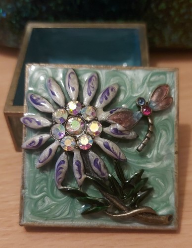 Past times jewelled trinket - jewelled,