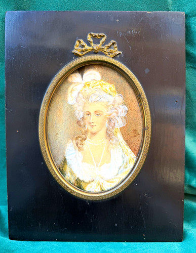 Antique marie antoinette - antique,