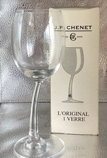 Chenet wonky wine glass - p,