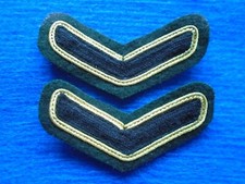 PAIR BRITISH MILITARY ROYAL GREEN JACKETS LANCE CORPORAL RANK STRIPES, CHEVRONS