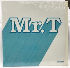 Mr T Bill Thomson Plays Yamaha