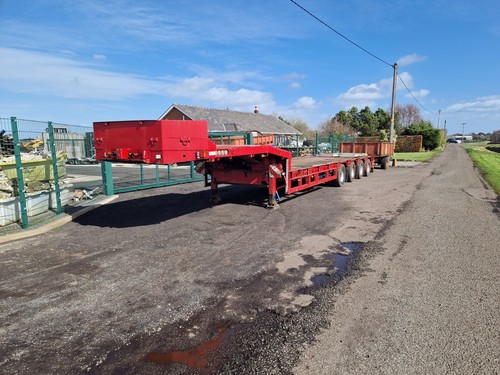 Goldhofer low loader - loader, step