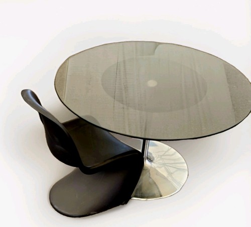 Eero saarinen glass table - saarinen,