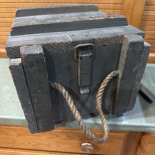 Vintage military wooden - military,