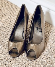 Georgeous New Look Pewter Open Toe Shoes. Size Eu 40/ UK 7.  Unworn. New.