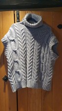 Woman's Zara Sleeveless Sweater Chain Pattern Size Large