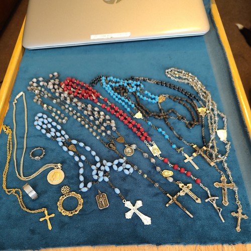 Religious jewellery job lot - jewellery,