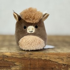 Squishmallow Squishville -Calton Highland Cow Horned Cow 2" (Multi Buy Discount)