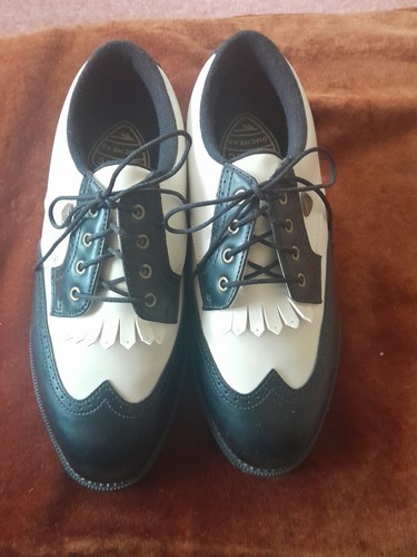Ladies brand new golf shoes - ladies,
