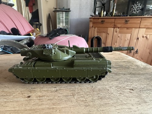 Dinky chiefain tank 683 - dinky,