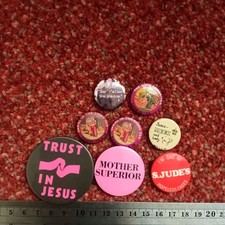 Vintage 1970s Novelty Tin Pin