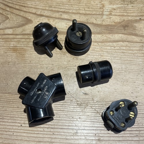 Vintage electrical bakelite - ,