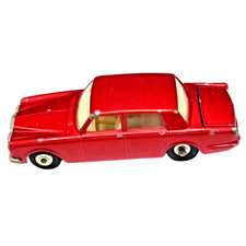 Vintage Matchbox Series by:  Lesney ~ Rolls Royce Silver Shadow No. 24 Red