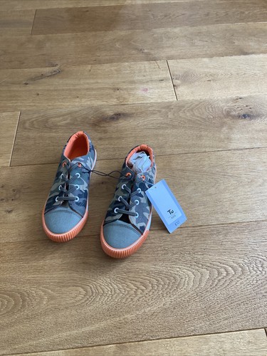 Boys kids green and - , orange