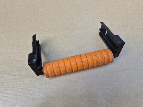 Genuine rear roller - rear,